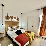 Apartament El Cocotero By The Sea, Desk,300mb Fiber And Terrace
